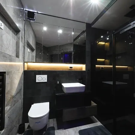 Daire Legacy Marine 3 - Serenity, Luxury Designer Penthouse