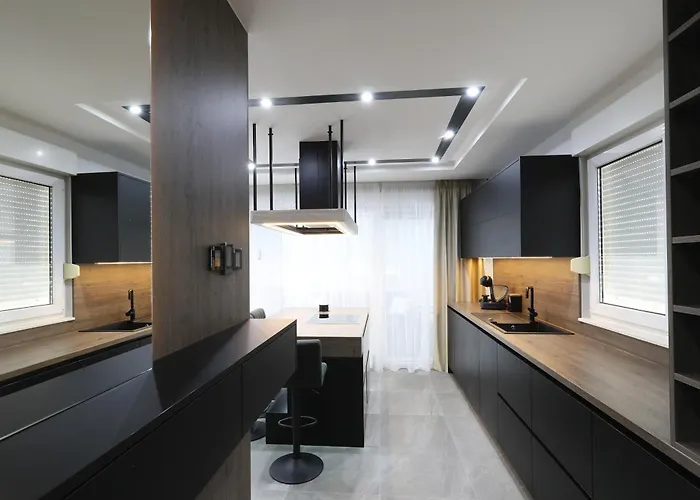 Legacy Marine 3 - Serenity, Luxury Designer Penthouse Appartement