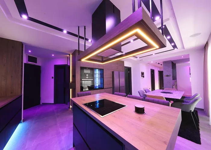 Legacy Marine 3 - Serenity, Luxury Designer Penthouse Appartement