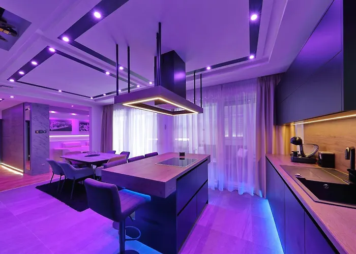 Legacy Marine 3 - Serenity, Luxury Designer Penthouse Appartement